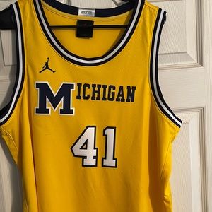 Michigan basketball jersey